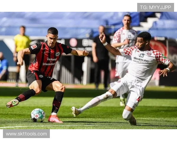 德甲球队排行与足彩榜单对比,提升足球投资的科学依据